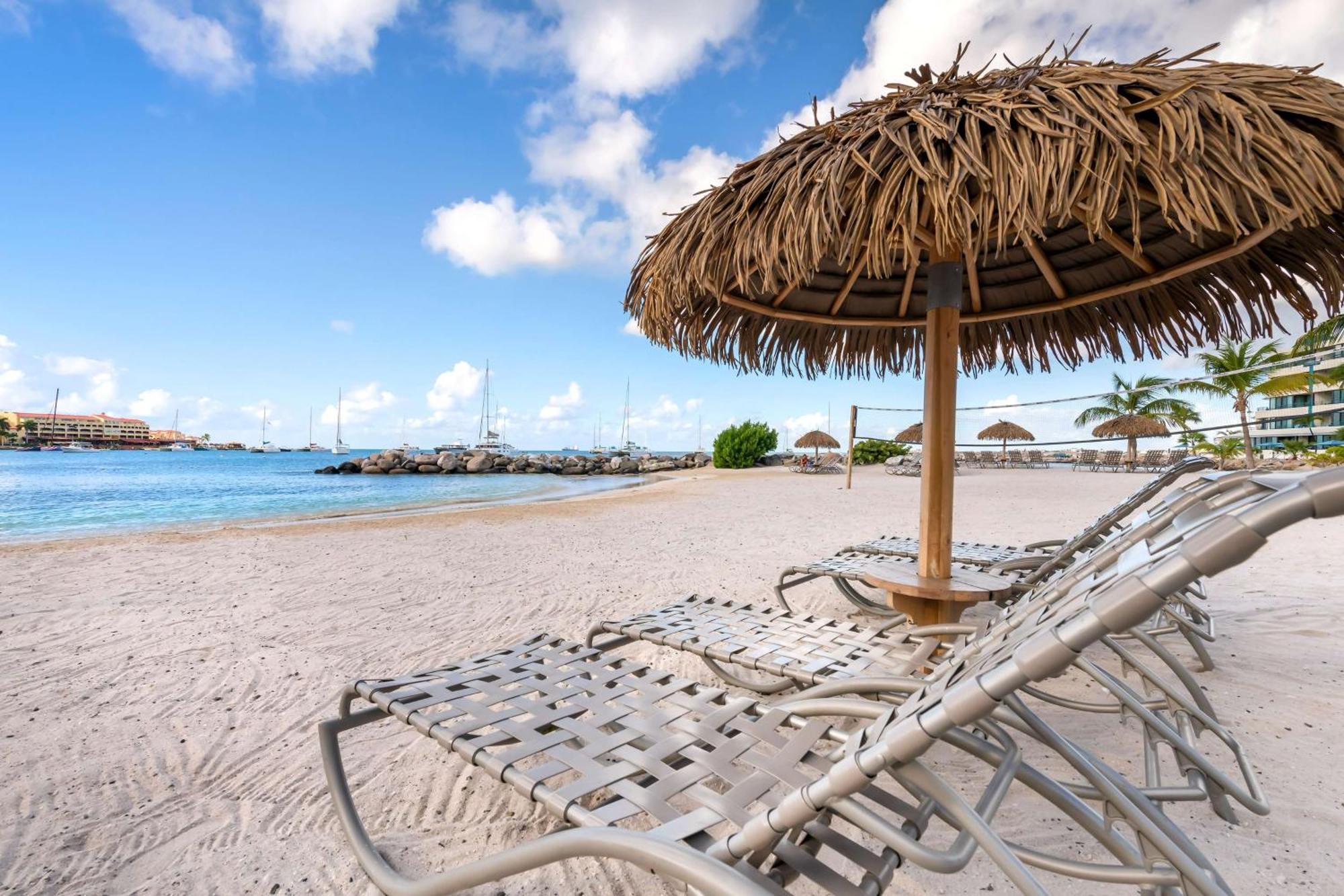 Hilton Vacation Club Royal Palm St Maarten Koolbaai Exteriör bild